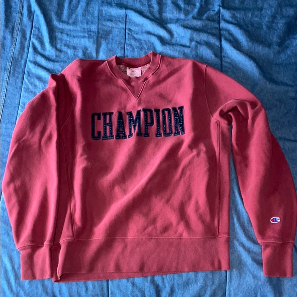 Champion Red Crewneck Sweater with Ribbed Cuffs
